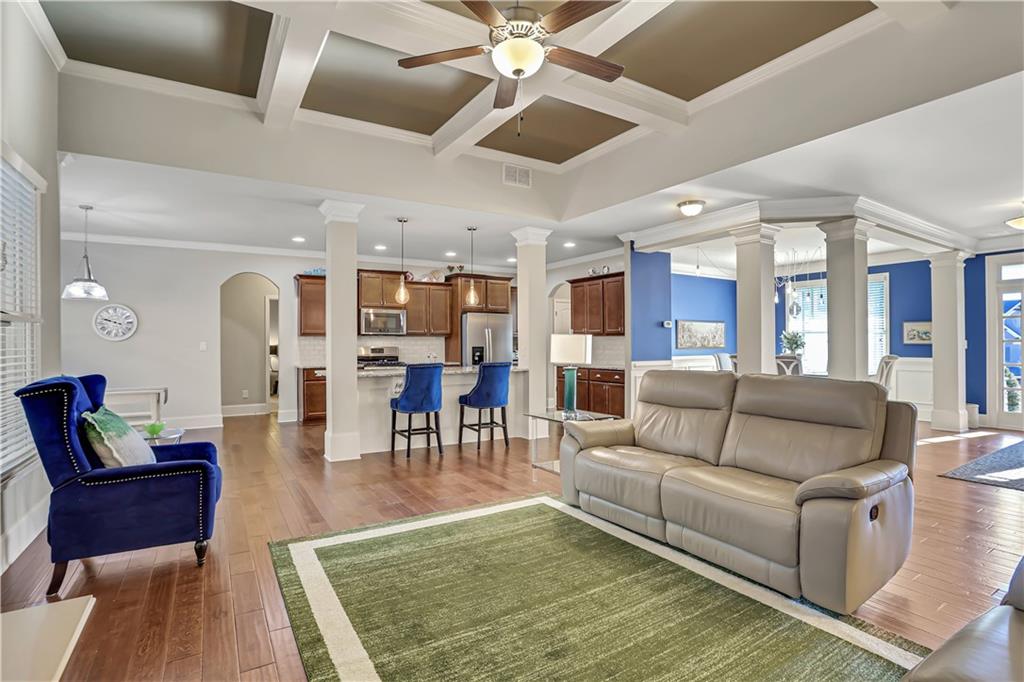 5805 Lady Bank Way