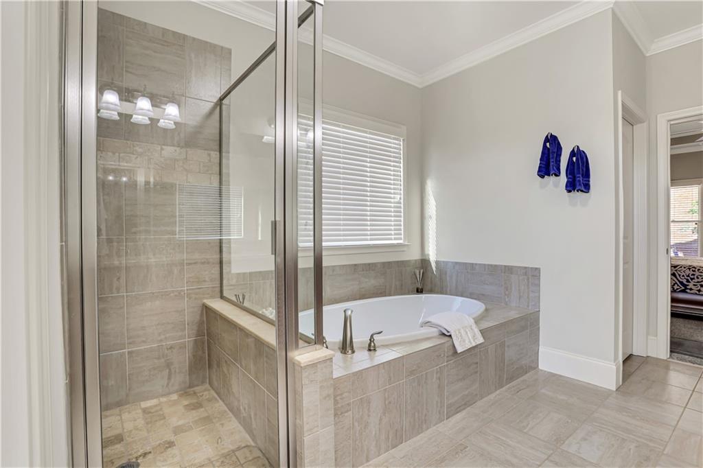 5805 Lady Bank Way
