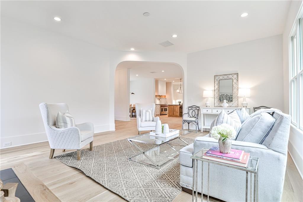 1155 Pine Ridge Road NE