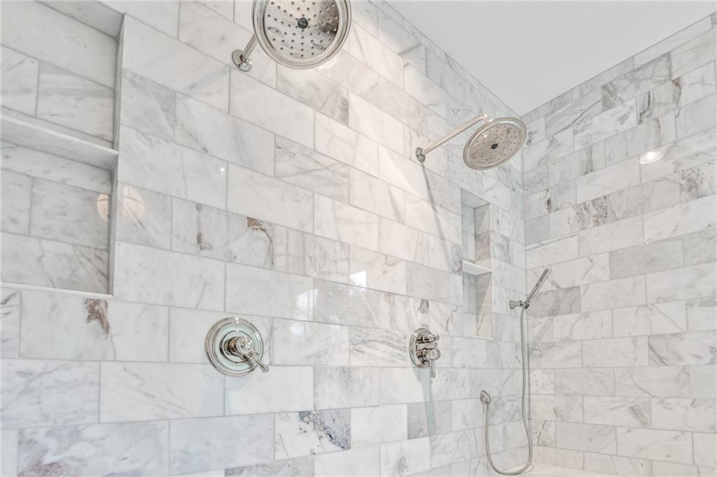 1155 Pine Ridge Road NE