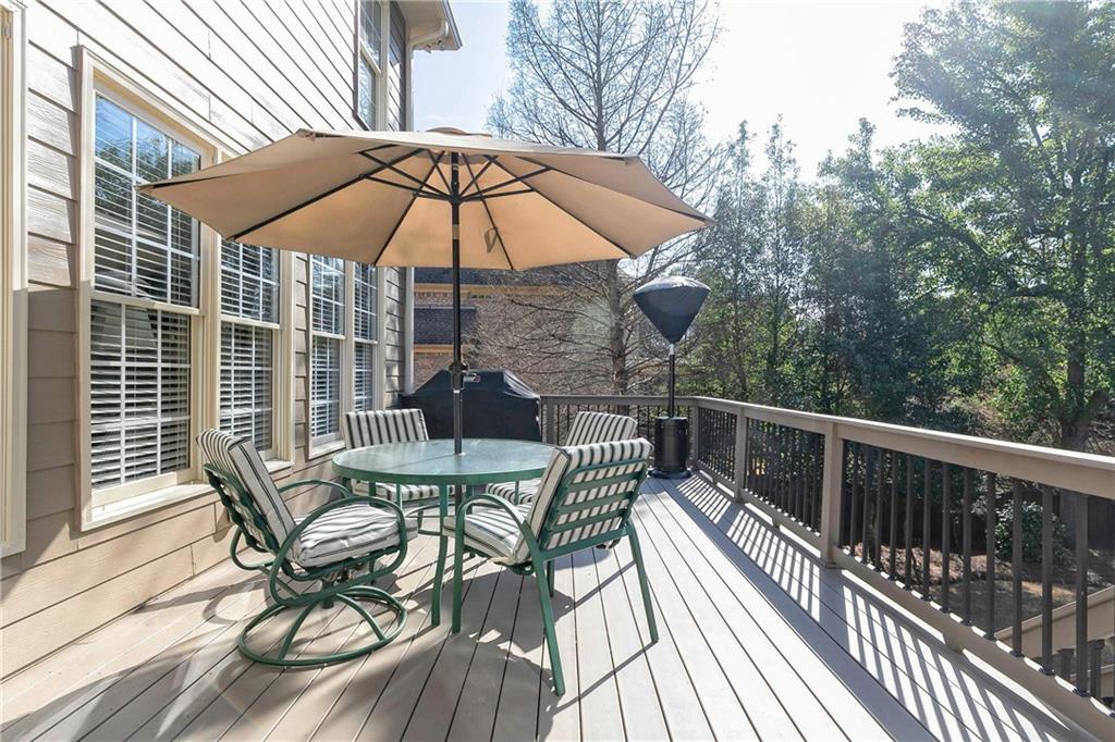 3276 Winthrop Circle