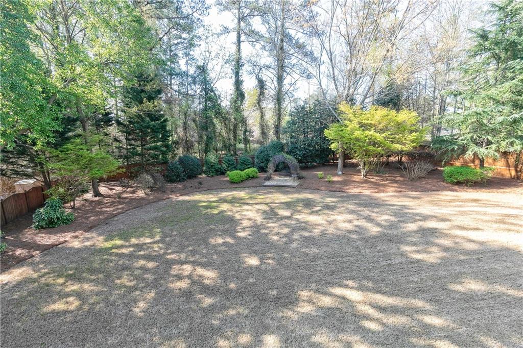 3276 Winthrop Circle