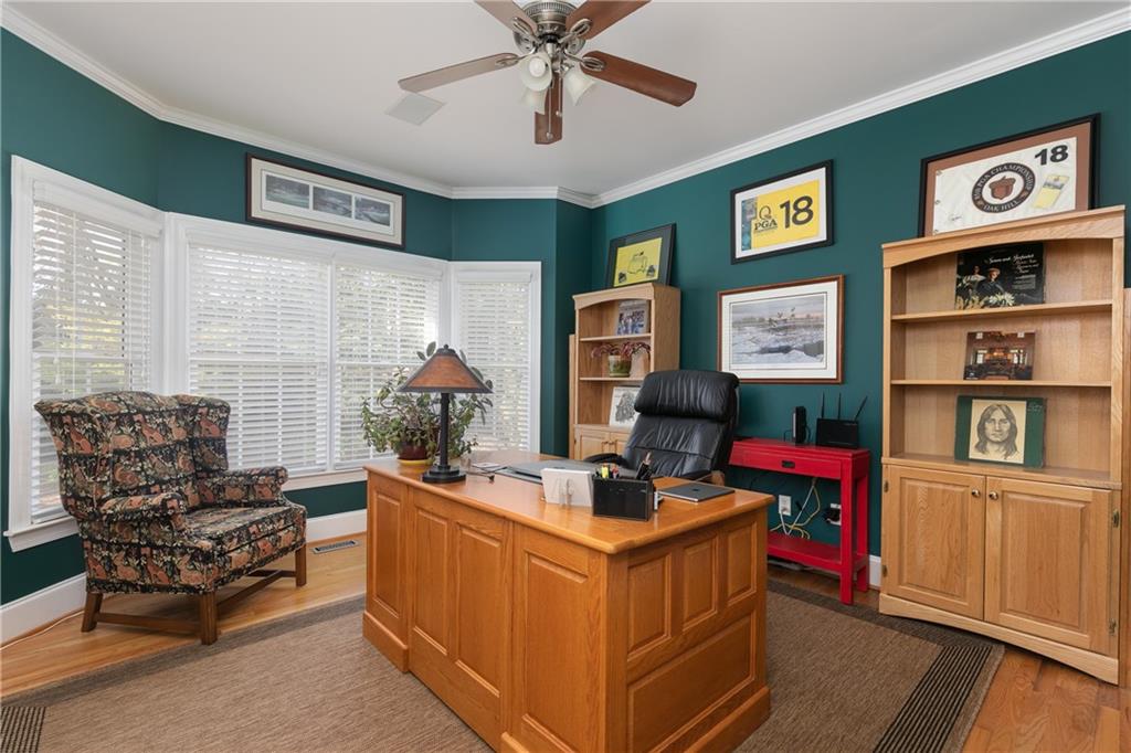 3276 Winthrop Circle