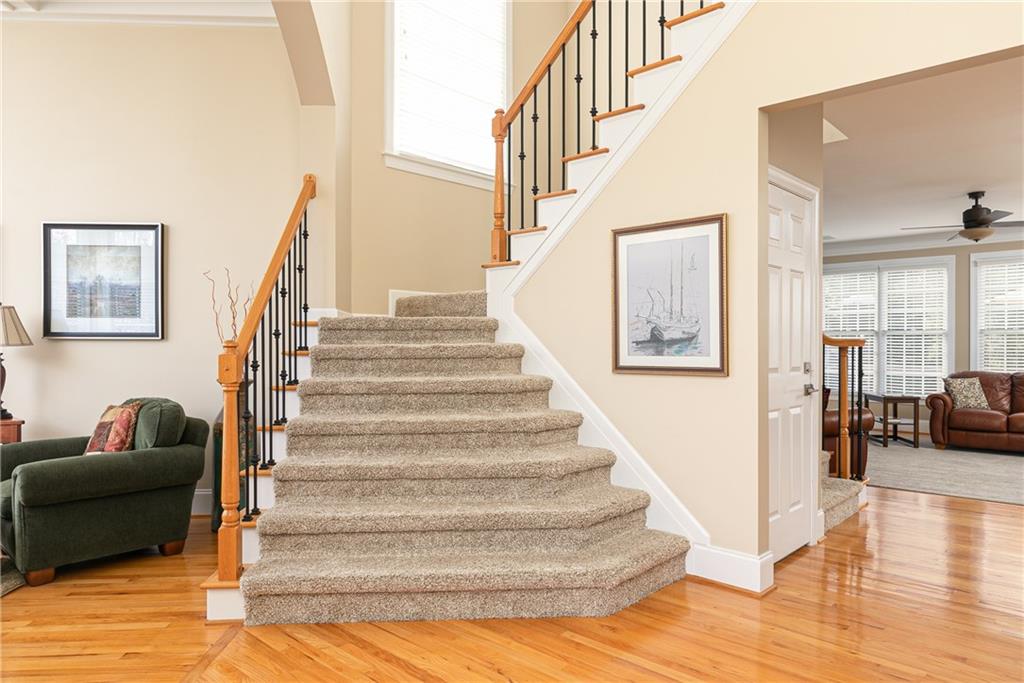 3276 Winthrop Circle