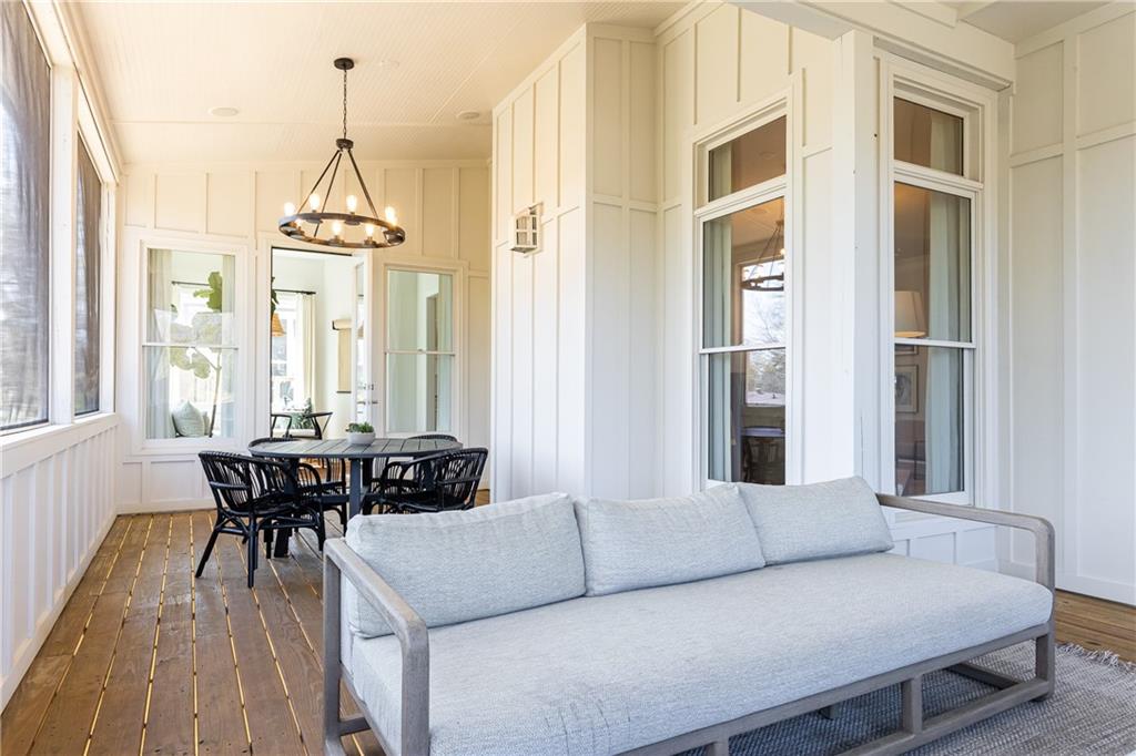 3921 O'Bryant Circle SE