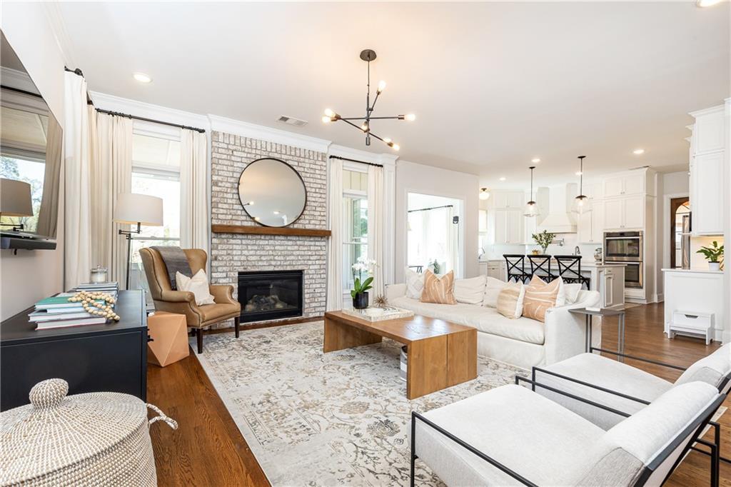 3921 O'Bryant Circle SE