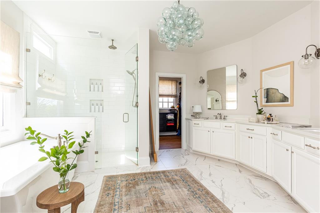 3921 O'Bryant Circle SE