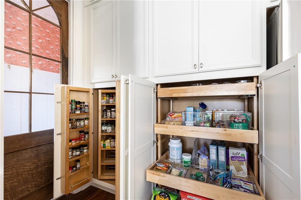 3921 O'Bryant Circle SE