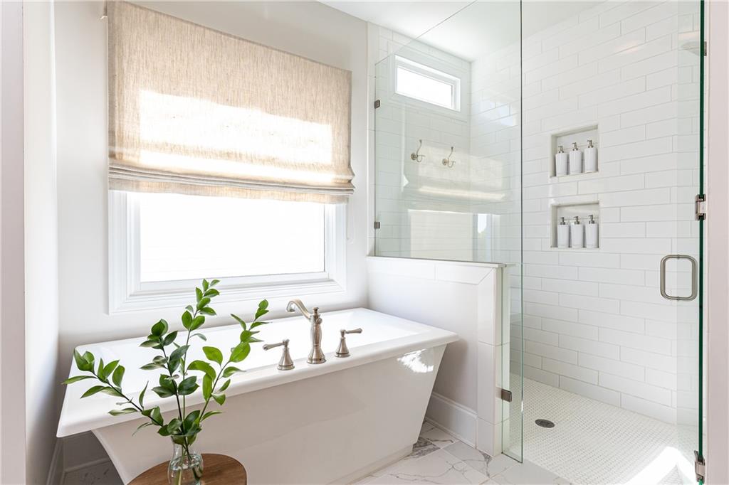 3921 O'Bryant Circle SE