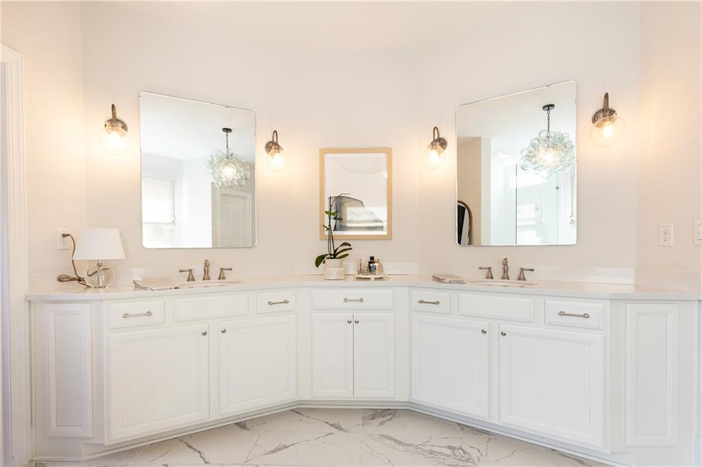 3921 O'Bryant Circle SE