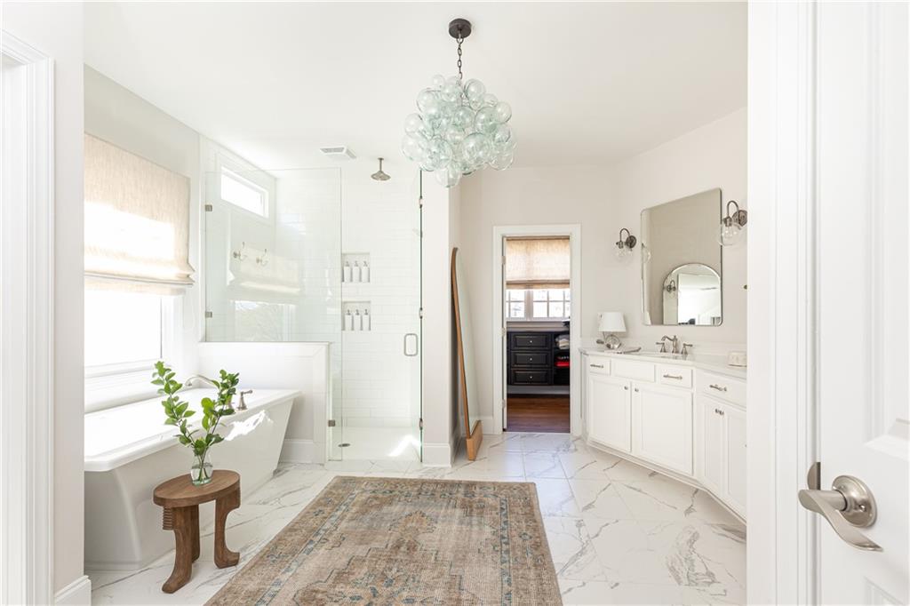 3921 O'Bryant Circle SE