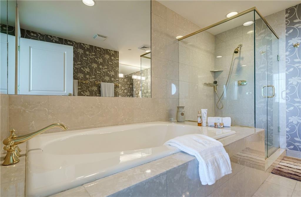 700 Park Regency Place NE Unit 2007