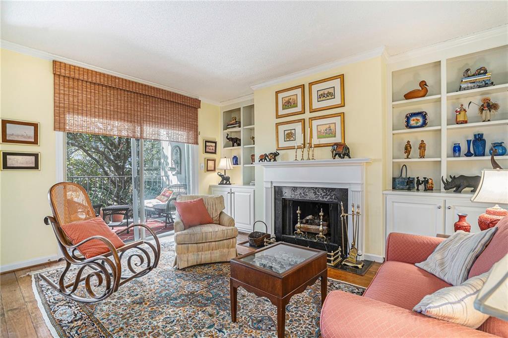 2765 Peachtree Road NE Unit 6