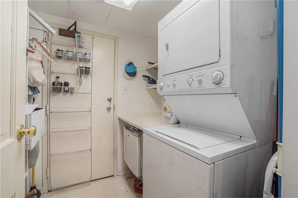 2765 Peachtree Road NE Unit 6