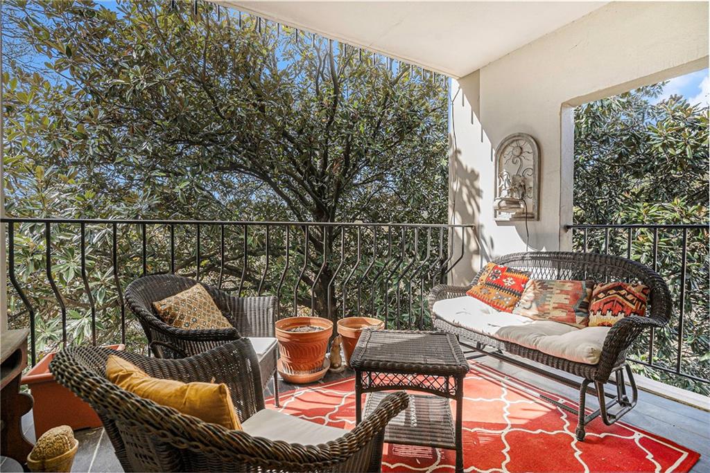 2765 Peachtree Road NE Unit 6