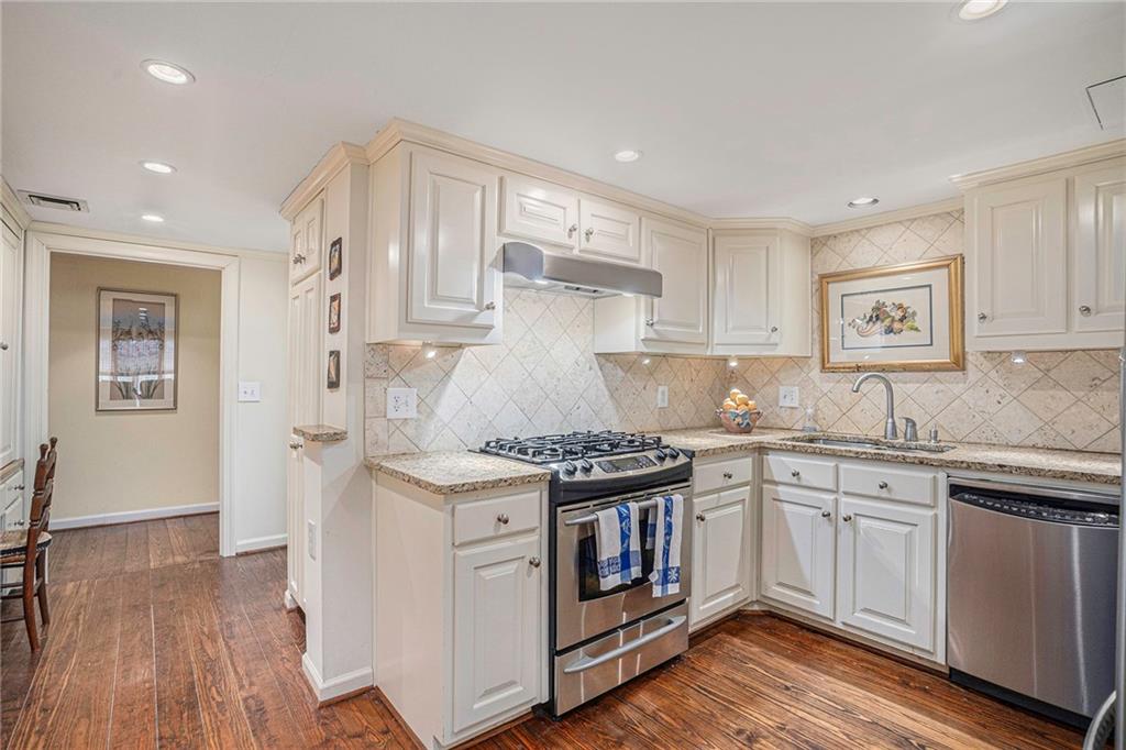 2765 Peachtree Road NE Unit 6