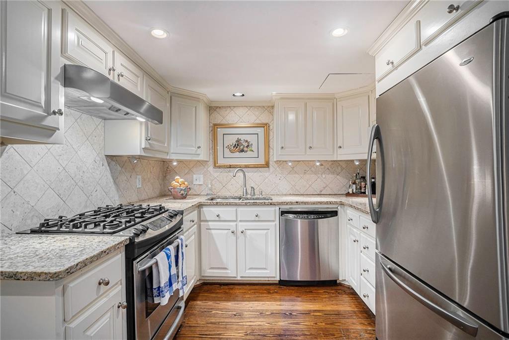 2765 Peachtree Road NE Unit 6