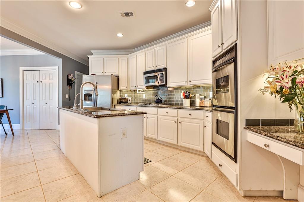 3680 Highcroft Circle