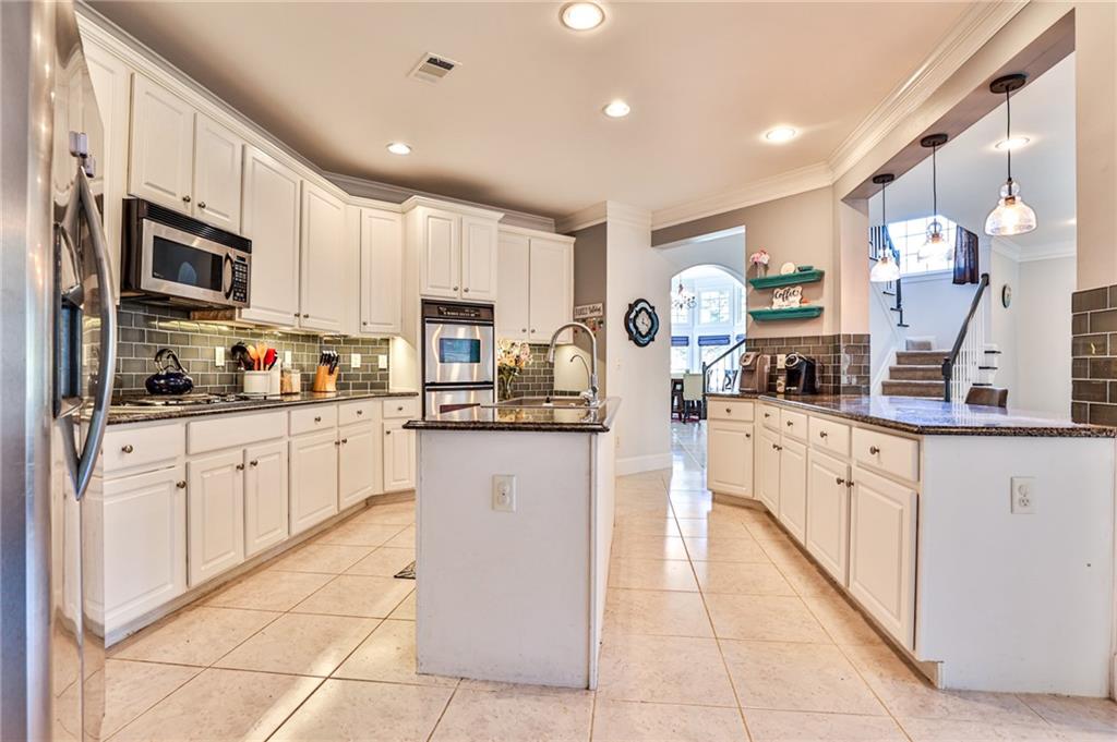 3680 Highcroft Circle