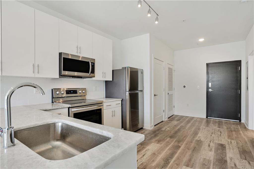 525 Parkway Drive Unit 218