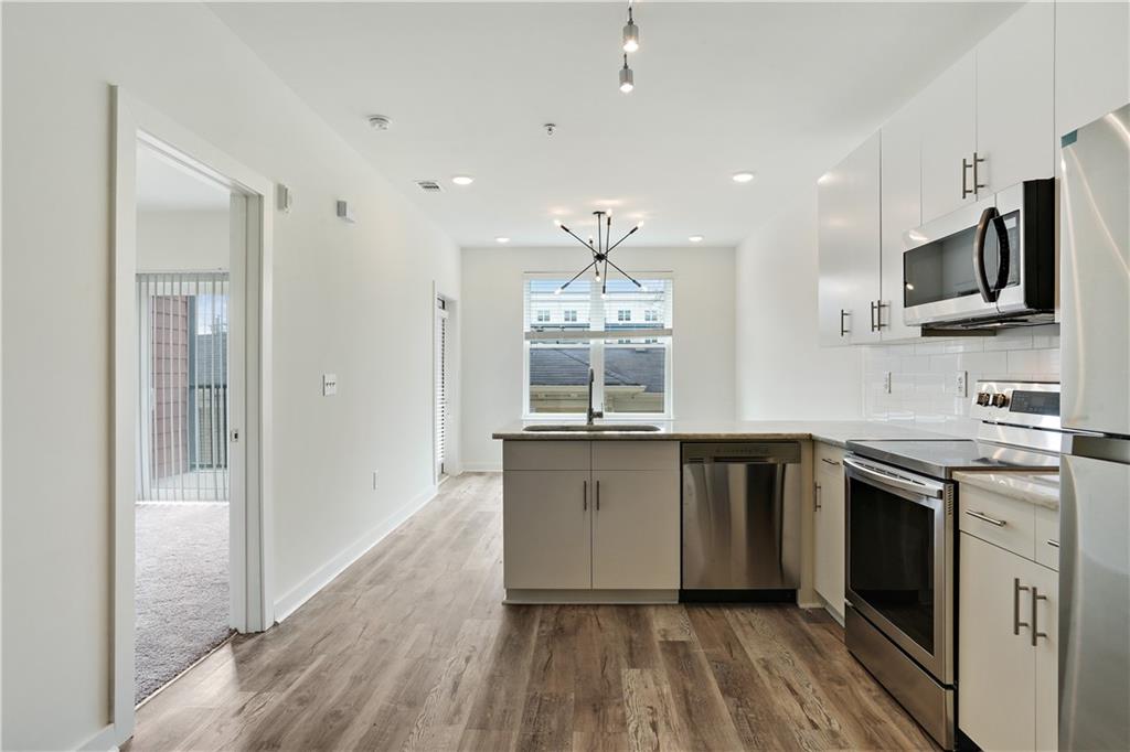 525 Parkway Drive Unit 218