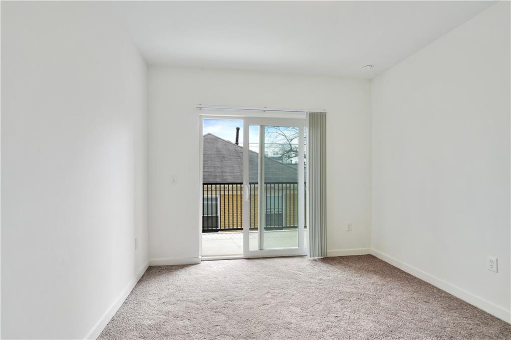 525 Parkway Drive Unit 218