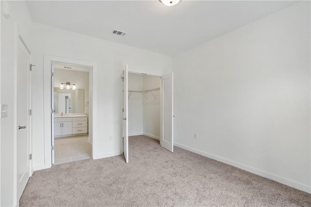 525 Parkway Drive Unit 218