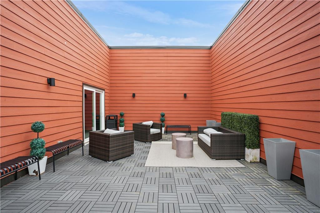 525 Parkway Drive Unit 218