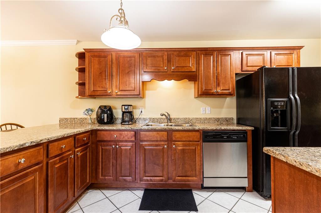 708 Brighton Point