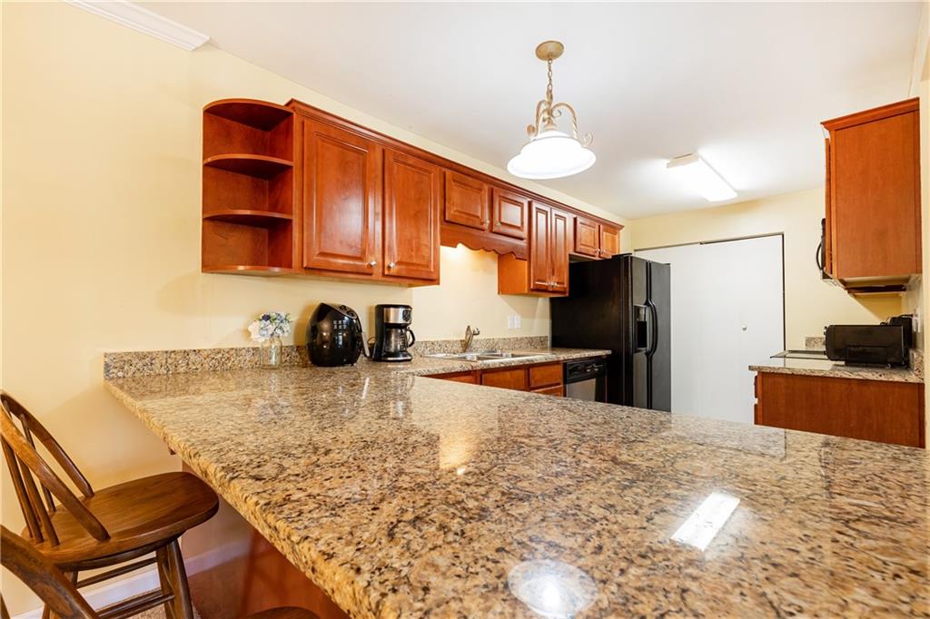 708 Brighton Point