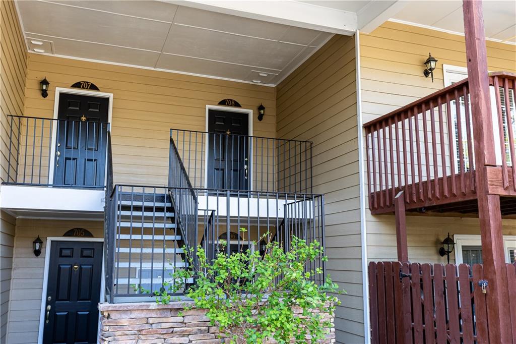 708 Brighton Point