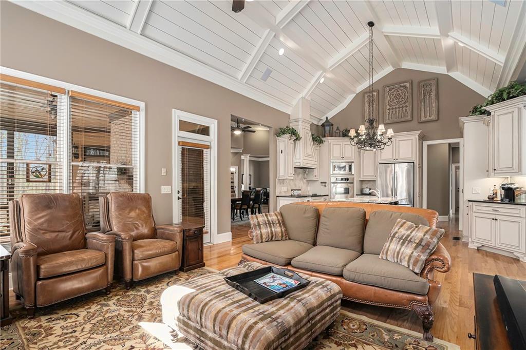 6147 Golf View Court