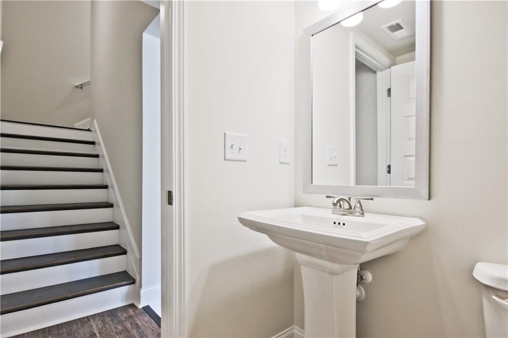601 Fundao Lane Unit 4