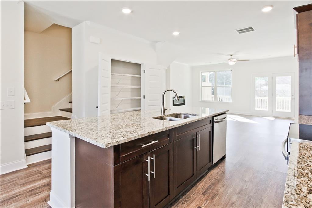 601 Fundao Lane Unit 4