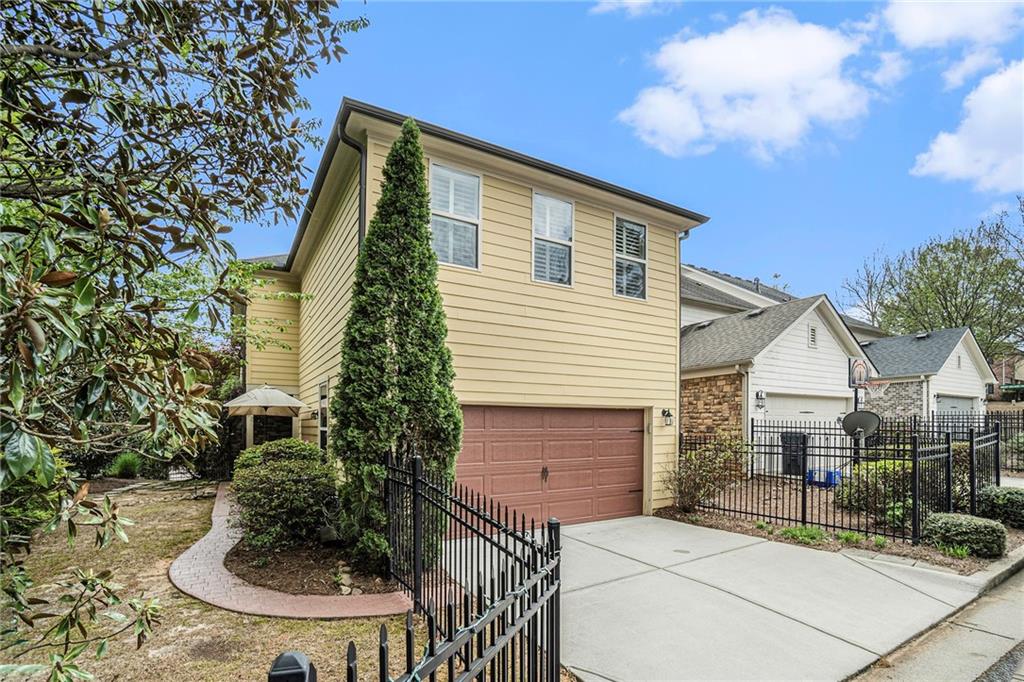 2065 Village Station Crossing SE