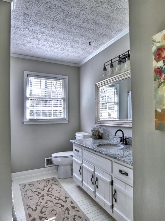 534 Charing Cross Drive