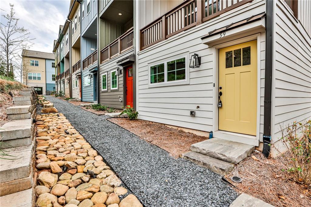 59 Adore Court SE