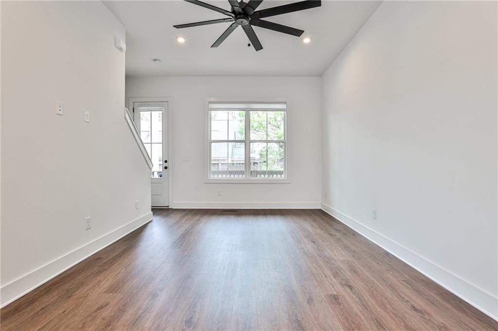 59 Adore Court SE