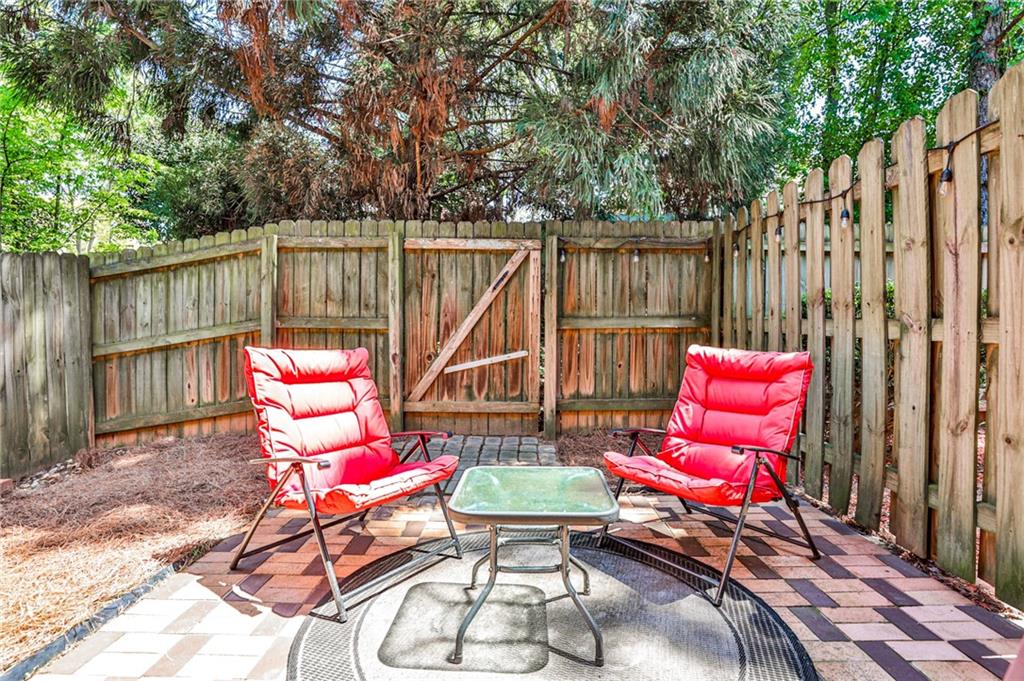 109 Rondak Circle SE