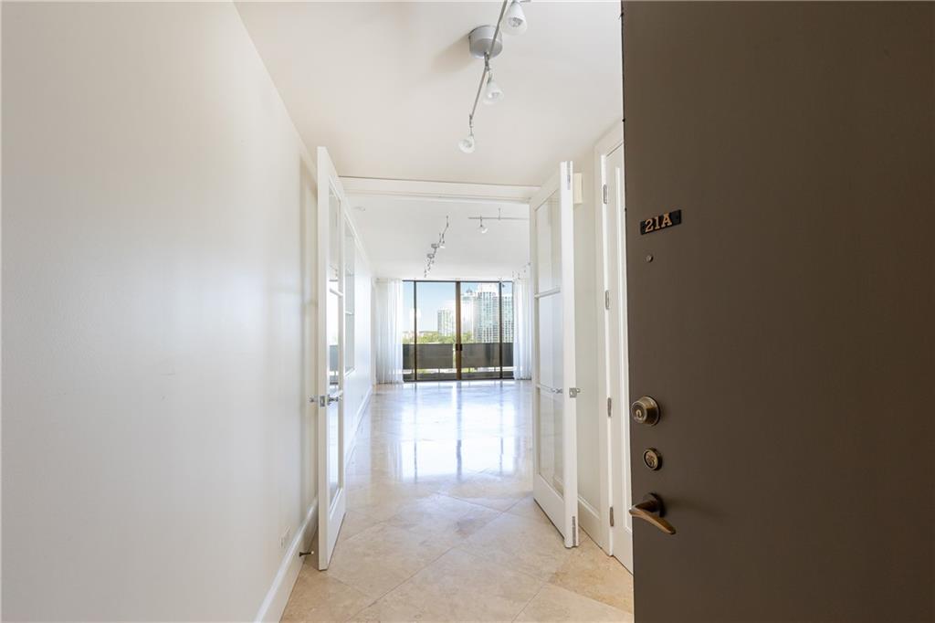 2575 Peachtree Road NE Unit 21-A