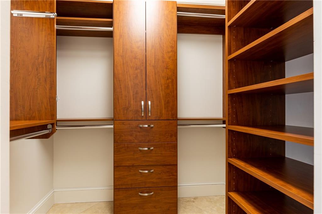 2575 Peachtree Road NE Unit 21-A