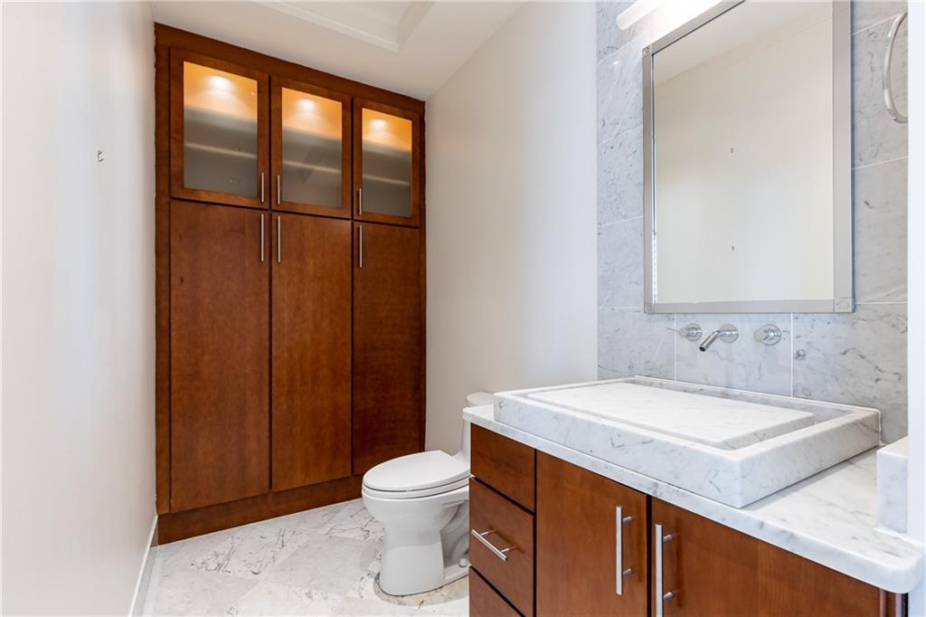 2575 Peachtree Road NE Unit 21-A