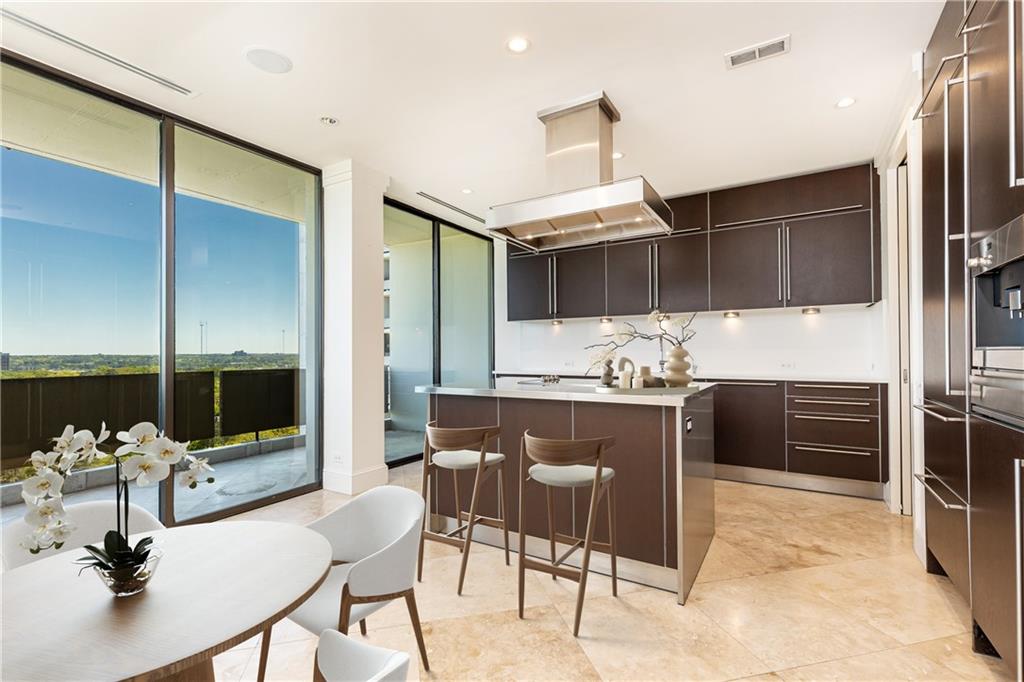 2575 Peachtree Road NE Unit 21-A
