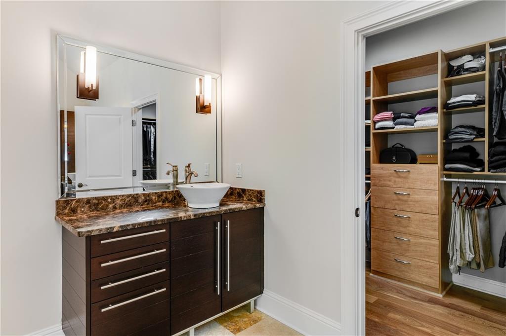 1336 Nerine Circle