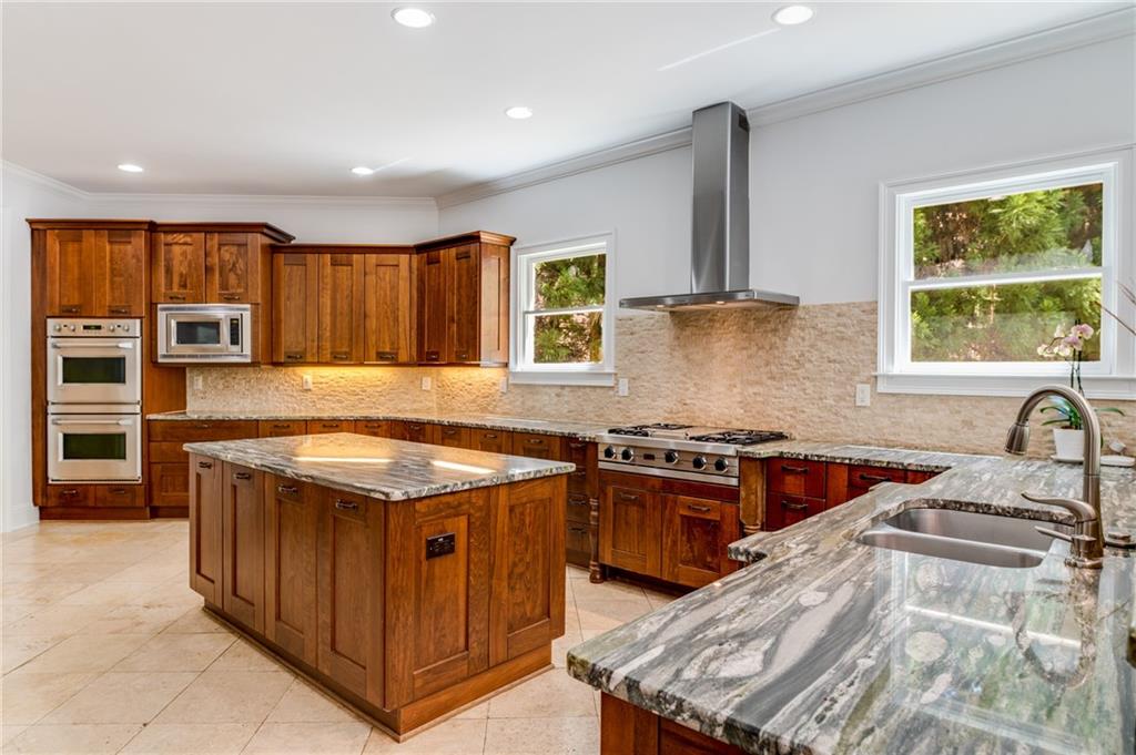 1336 Nerine Circle