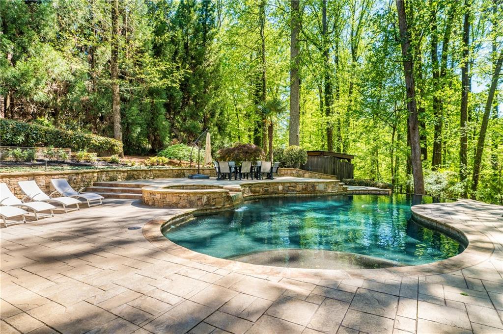 1336 Nerine Circle