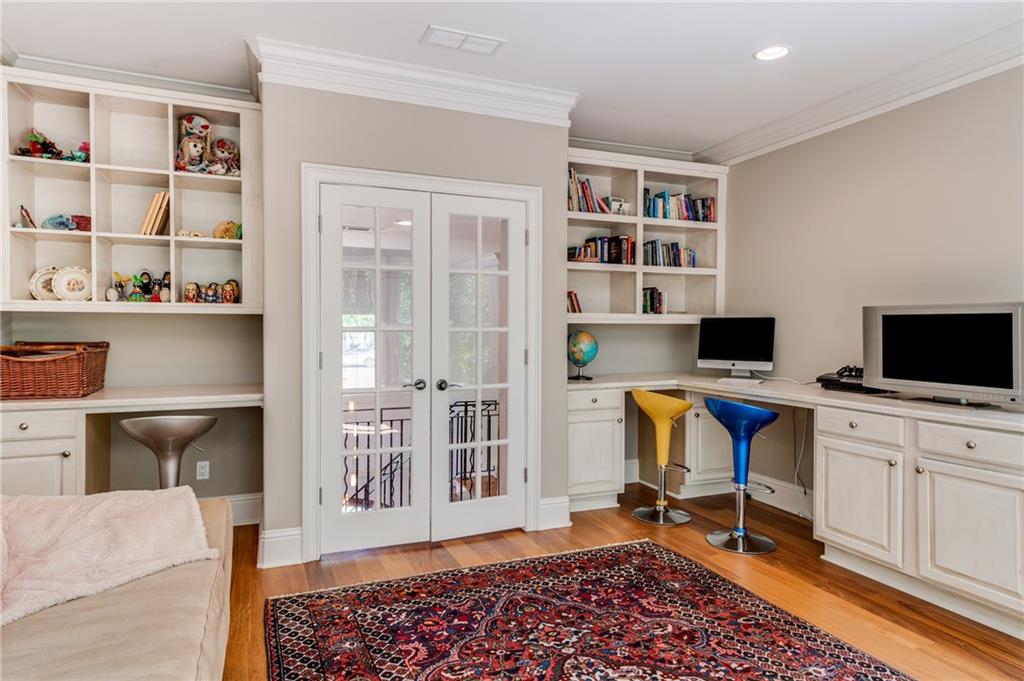 1336 Nerine Circle