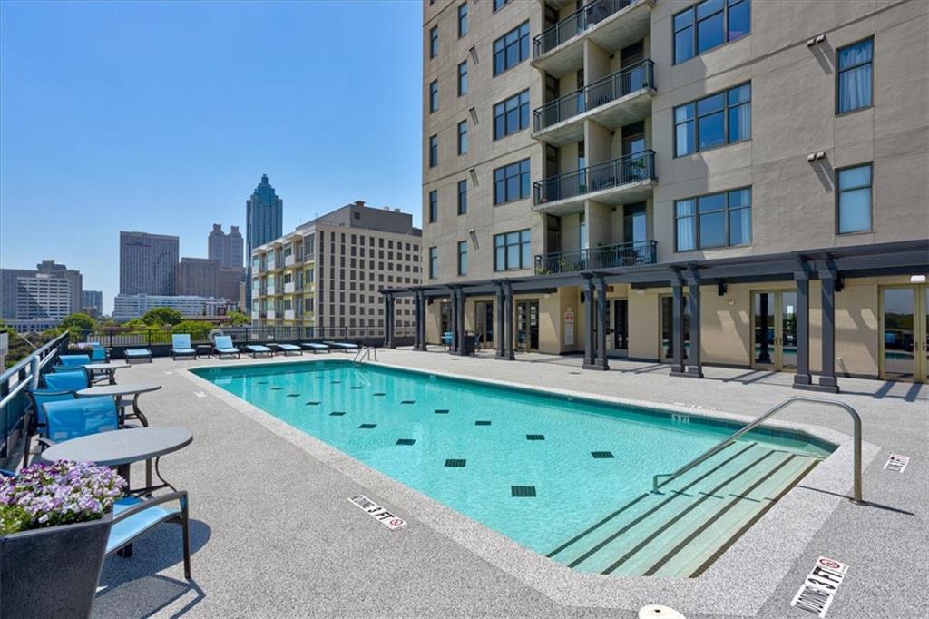 565 Peachtree Street NE Unit 1309