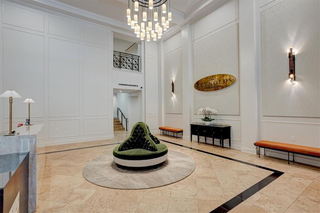 565 Peachtree Street NE Unit 1309