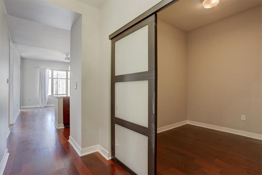 565 Peachtree Street NE Unit 1309